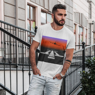 Aterrissagem Noturna De Avião Em T-Shirt