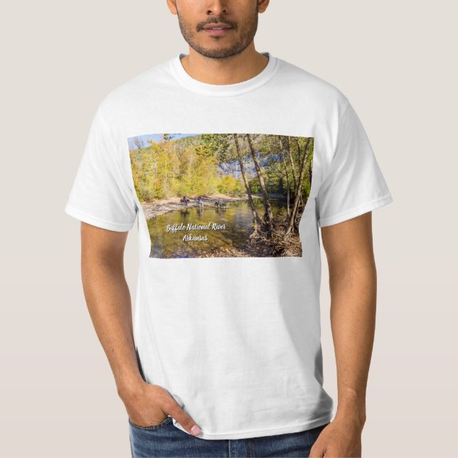 Atravessando A Camisa T Do Rio Buffalo (Frente)