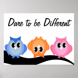 Atrevo-me a ser diferente de Neon Hoot Owl Poster