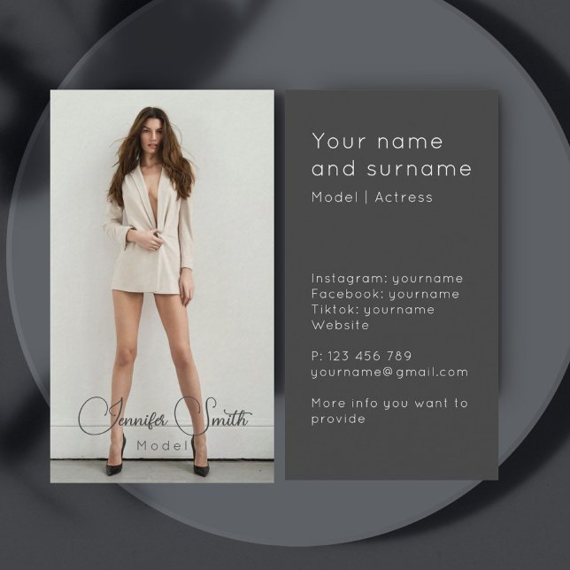 Atriz de modelo adicione seu próprio Cartão de vis (Criador carregado)