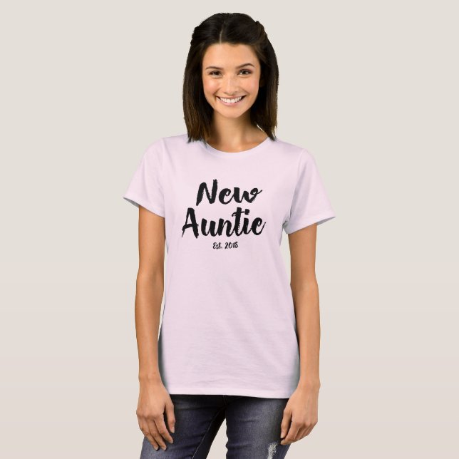 Auntie novo Est. 2018, tia futura Presente T-shirt (Frente Completa)