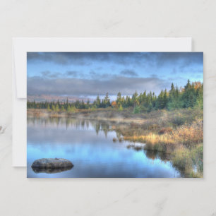 Autumn Sunrise no lago Moosehead Maine