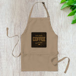 Avental Café fresco criado Apron<br><div class="desc">Não se pode bater num café fresco e fresco, e esta design é uma forma de o expressar. É um sinal com as palavras café fresco servido aqui. Está escrito de bom gosto e é colocado sobre um fundo verde escuro que é realmente eficaz. Este design de café fresco feito...</div>