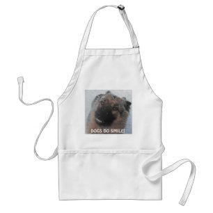 Avental German shepherd Apron Na Neve Sorrindo