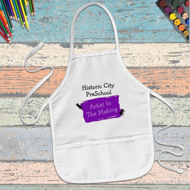 Avental Infantil Arte de Papelada Púrpura e Diversão da Pré-escola  (Personalize this fun apron as a gift for  someone special or as a childcare business accessory.)