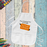 Avental Infantil Charada de Daycare Personalizada Laranja Sujeira d<br><div class="desc">Trabalho de arte com um pedaço de papel de sucata laranja esfarrapado com dois pinos de pressão nos cantos superior esquerdo e inferior direito define o plano de fundo para o texto de modelo para esses pinos jovens. Excelente para manter as crianças semilimpas na pré-escola, no creche, no jardim de...</div>
