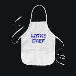 Avental Infantil Chef Apron latente<br><div class="desc">Nem todos adoram latas em Chanukah! Este é um presente de excelente para o chef Latke,  a pessoa que ama fazer chanukah latkes,  aquelas panquecas de batata carregadas de calorias que todos adoram comer com maçã ou creme azedo. Feliz Chanukah!</div>