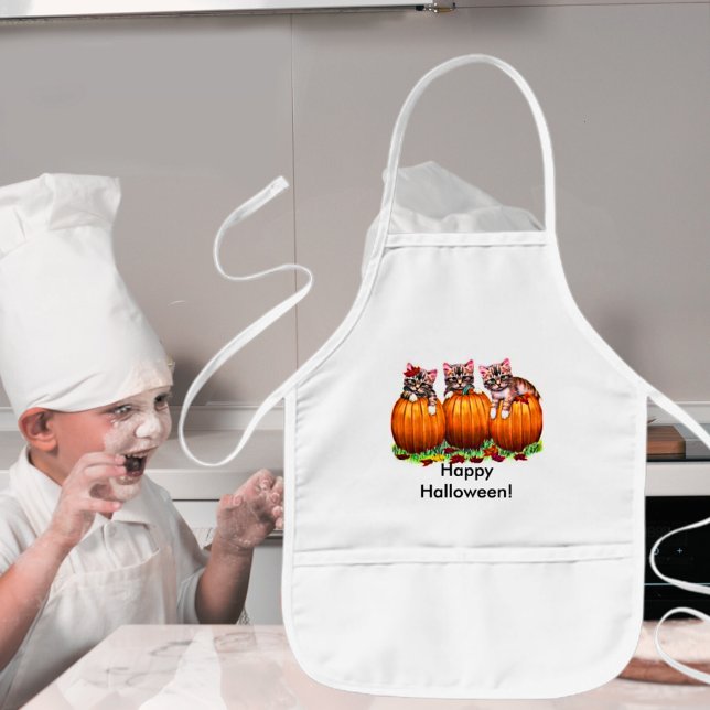 Avental Infantil Gatinhos em Pumpkins para o Dia das Bruxas (Kittens on Pumpkins for Halloween Kids' Apron)