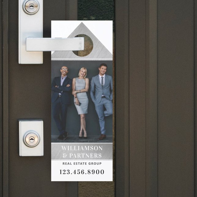 Aviso De Porta Casa de prata imobiliária mínima e profissional (Criador carregado)