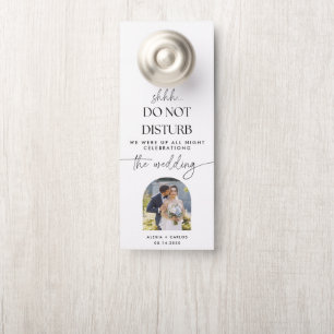 Aviso De Porta Convidado de Casamento de Script Minimalista