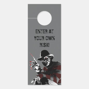 Aviso De Porta Freddy vs Jason Freddy Ver Vermelho