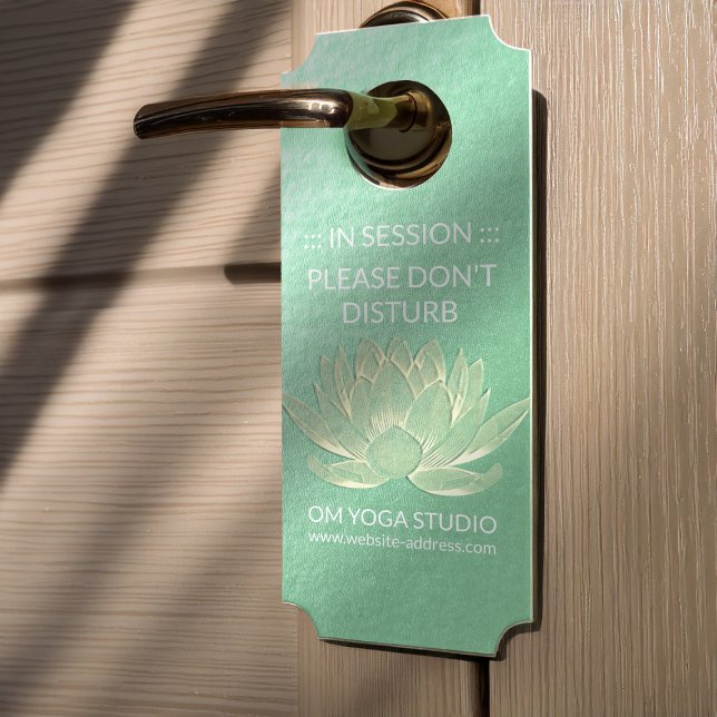 Aviso De Porta Instrutor de Meditação do Dourado Lotus Yoga Studi (Criador carregado)