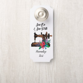 Aviso De Porta Mostrar na sala de personagem de Seamstress de asa