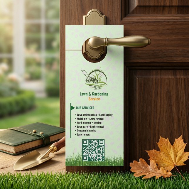 Aviso De Porta Profissional de Cuidados com o Jardim Branco e Ver (Professional White and Green Lawn Care Door Hanger)