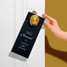 Aviso De Porta Reservado para Casamento em Preto e Branco com Cal
