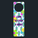 Aviso De Porta Surfer Flower Girl Room Decor Door Hanger<br><div class="desc">Coloque um sorriso no rosto dela com este cabide de porta divertido. Faz um presente maravilhoso, personalize-o à medida que você escolhe, será um segredo para os próximos anos e uma maneira maravilhosa de adicionar a qualquer decoração de quarto. Procure outras ideias divertidas em toda parte da coleção Summer Lovin....</div>