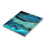 Azulejo azul azul azul azul esparso marble Aqua Tu<br><div class="desc">Azulejos cerâmicos com Glitter Dourado Glitter Marble Marble Aqua Turquoise Geode Personalizável - ou Adicione Seu Nome / Texto - Torne Seu Presente Especial! Redimensionar e mover ou remover / adicionar texto / elementos com a ferramenta Personalização! Design por MIGNED! Por favor, veja meus outros projetos/designs e pinturas. Você também...</div>