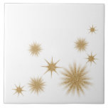 Azulejo cerâmico Dourado de Starburst moderno<br><div class="desc">Azulejo de cerâmica moderna,  com design de starburst de ouro na moda em fundo branco. Design simples e limpo moderno.</div>