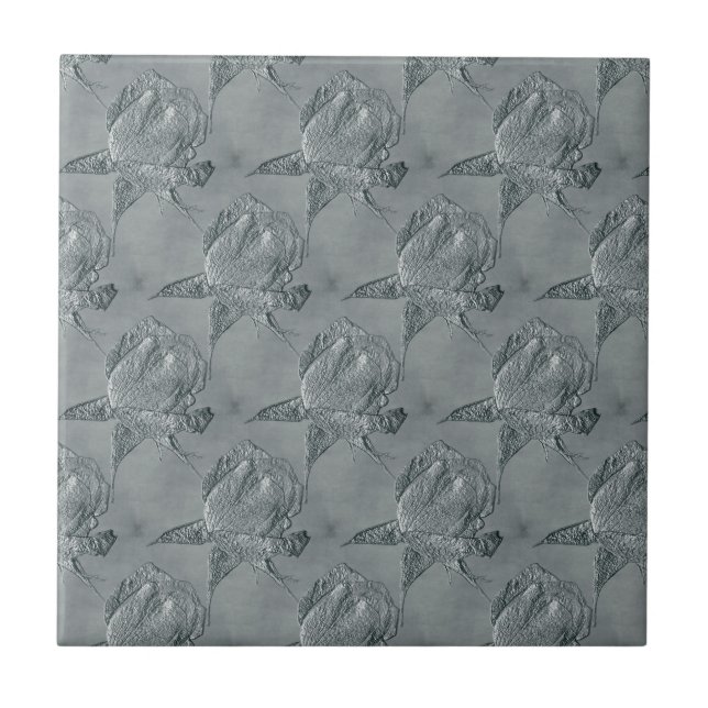 Azulejo de Arte Floral Silver Rosebuds (Frente)