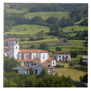 Azulejo De Cerâmica A aldeia de Amaiur no Vale de Baztan,