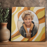 Azulejo De Cerâmica Abstrato de linha orgânica - 1 Foto - Cores de mel<br><div class="desc">Uma arte orgânica de abstrato com cores amarelas e castanhas quentes. O design moderno destaca sua foto favorita. Também inclui uma fonte simples para o nome e um padrão de abstrato art. Se precisar mover alguma coisa,  clique no botão personalizar para fazer alterações.</div>