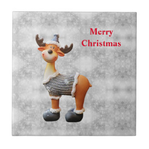 Azulejo De Cerâmica Alce de Natal feliz usando um chapéu