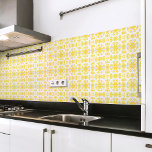 Azulejo De Cerâmica Amarelo Amarelo Quente do Mediterrâneo Português 3<br><div class="desc">Na moda Azulejo Padrão mediterrânico português de azulejo cerâmico amarelo quente sobre fundo branco. Perfeito para design de interiores ou backsplash. Padrão versão 3.</div>