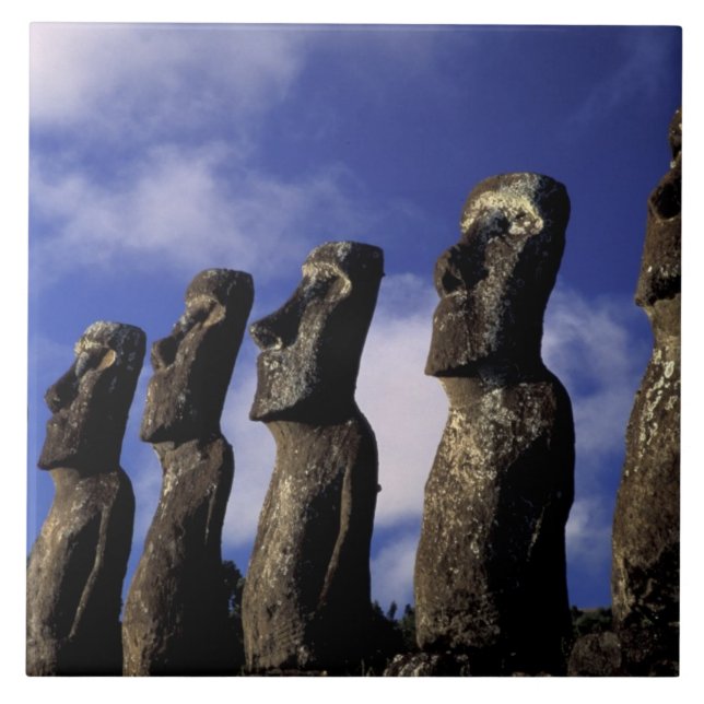 Azulejo De Cerâmica América do Sul, Chile, Ilha Páscoa, Ahu Akiri. (Frente)