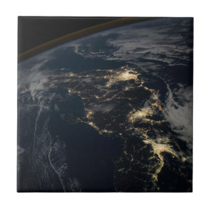 Azulejo De Cerâmica As Luzes Da Cidade Do Japão À Noite.