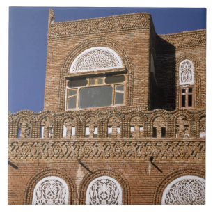 Azulejo De Cerâmica Ásia, Iêmen, Sana'a. Detalhe da arquitetura iemeni