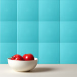 Azulejo De Cerâmica Azul aqua de cor sólida do oceano<br><div class="desc">Design azul-aqua-azul-oceano de cor sólida.</div>