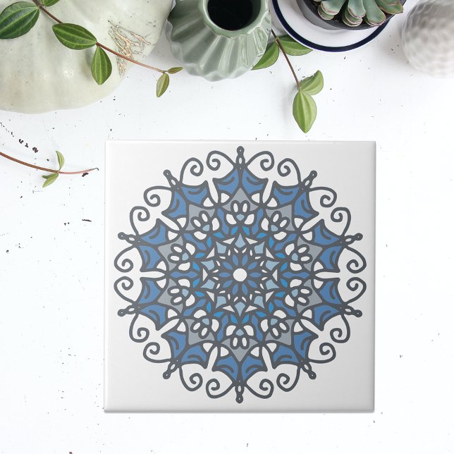 Azulejo De Cerâmica Azul Elegante De Aço Claro Mandala Em Branco (Criador carregado)
