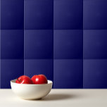 Azulejo De Cerâmica Azul-noturno de cor simples<br><div class="desc">Design azul de meia-noite de cor simples.</div>