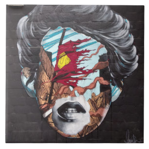 Azulejo De Cerâmica Azulejo de grafite que representa a cabeça de uma 