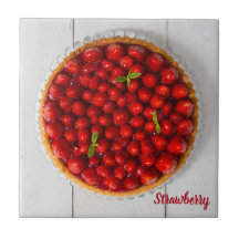 Bagaço de morango com hortelã em madeira branca