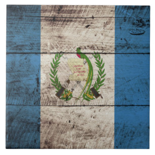 Azulejo De Cerâmica Bandeira de Guatemala na grão de madeira velha