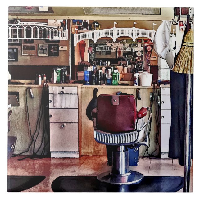 Azulejo De Cerâmica Barbearia Com Guarda-Roupa (Frente)