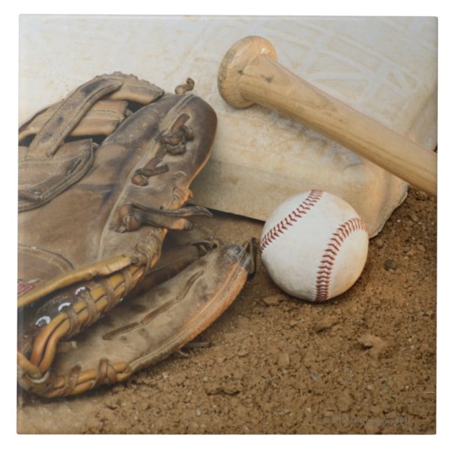 Azulejo De Cerâmica Basebol, luva, e bastão na base (Frente)