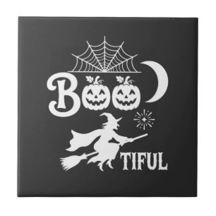 Azulejo De Cerâmica Bela decoração de Halloween da bruxa da lua Design