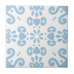 Azulejo De Cerâmica Branco claro mediterrânico português 3<br><div class="desc">Padrão na moda Azulejo mediterrânico do estilo português do Mediterrâneo,  azulejo de cerâmica azul-claro sobre fundo branco. Perfeito para um novo litoral sinta design interior ou backsplash. Padrão versão 3.</div>
