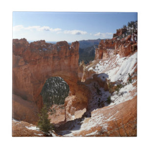 Azulejo De Cerâmica Bryce Canyon Natural Bridge Snowy Landscape Foto