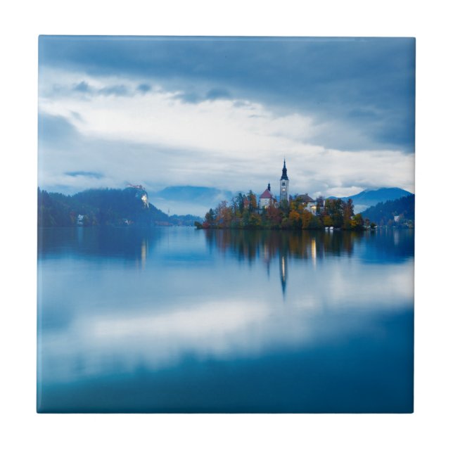Azulejo De Cerâmica Buraco de outono no lago Bled (Frente)