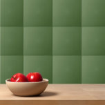 Azulejo De Cerâmica Cactus Verde plano de cor sólida<br><div class="desc">Design de Cactus Verde de cor sólida.</div>
