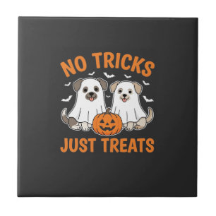 Azulejo De Cerâmica Cães Fantasmas de Halloween Sem Truques Apenas Pre