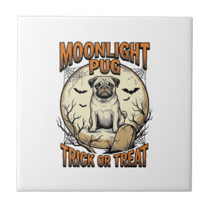Azulejo De Cerâmica Camisa de Halloween de Pug com Lua de Gravura Vint