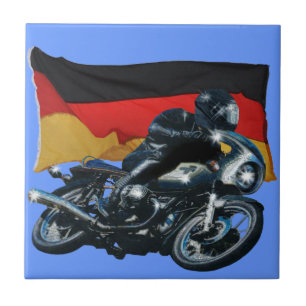 Azulejo De Cerâmica Cavaleiro alemão da bandeira & do velomotor
