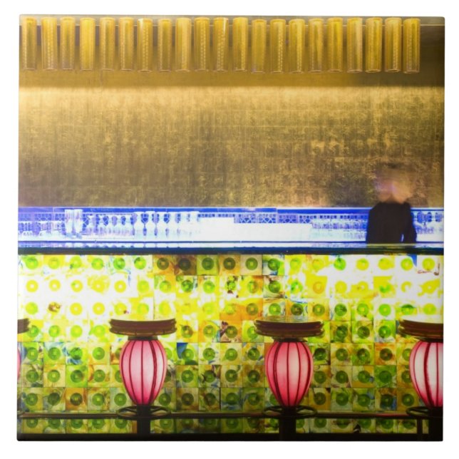 Azulejo De Cerâmica China, Xangai. Bar no bar Xin Tian Di 2 (Frente)