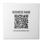 Azulejo De Cerâmica Código QR personalizável e nome comercial<br><div class="desc">Introduza o URL do Web site para criar instantaneamente um novo código QR verificável.</div>