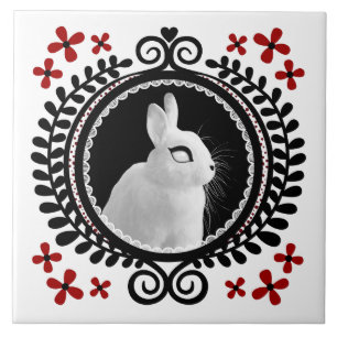 Azulejo De Cerâmica Coelho Branco Estranho: Branco, Preto e Vermelho
