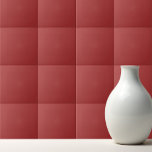 Azulejo De Cerâmica Cor simples queimada vermelha<br><div class="desc">Design vermelho queimado de cor simples.</div>